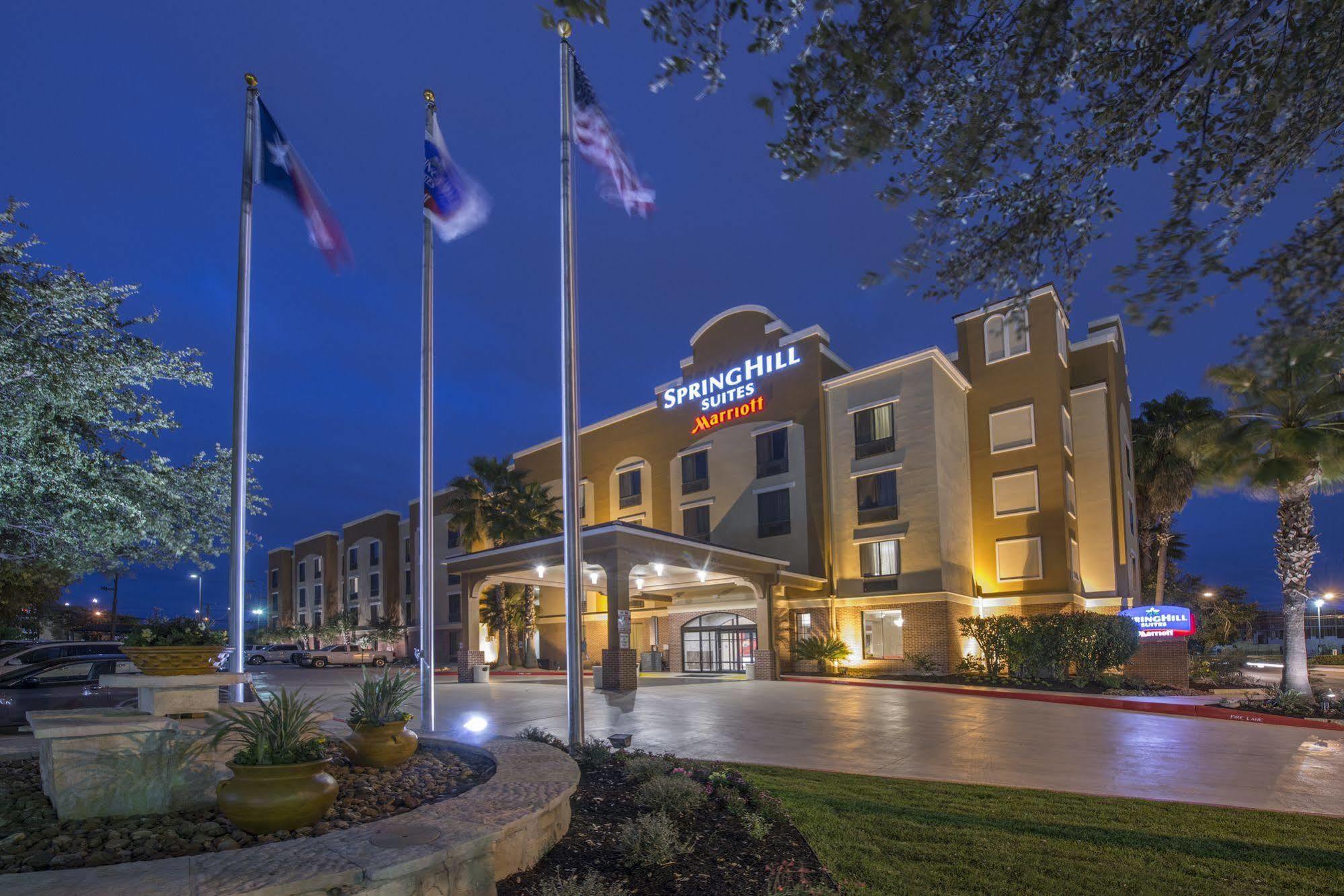 Springhill Suites By Marriott San Antonio Downtown-Riverwalk Area Bagian luar foto